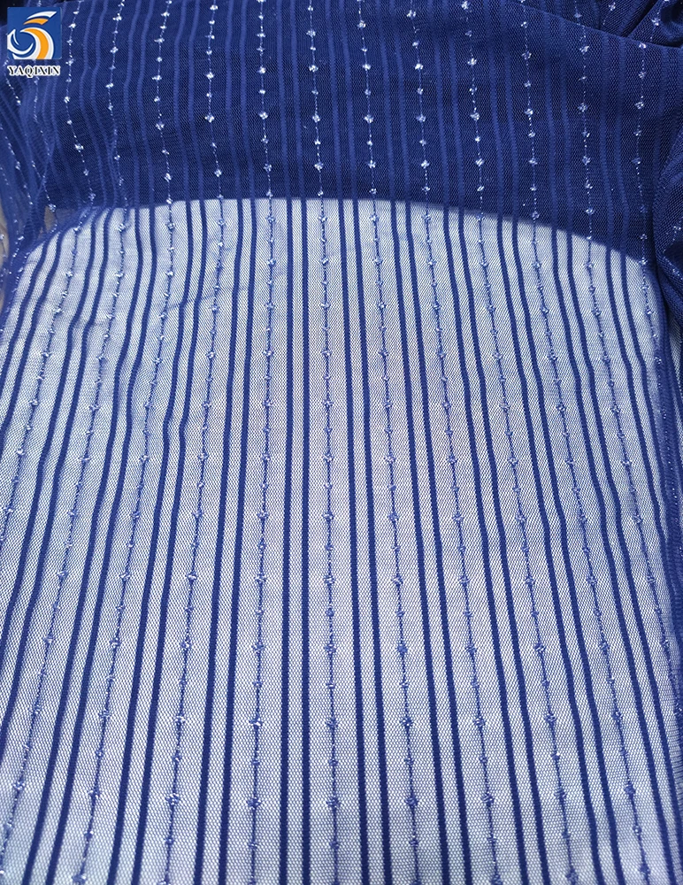 Silver Thread Glitter Striped Jacquard Mesh Fabric 90%Nylon 10%Spandex 4 Way Stretch Mesh Lace Fabric - 图片 3