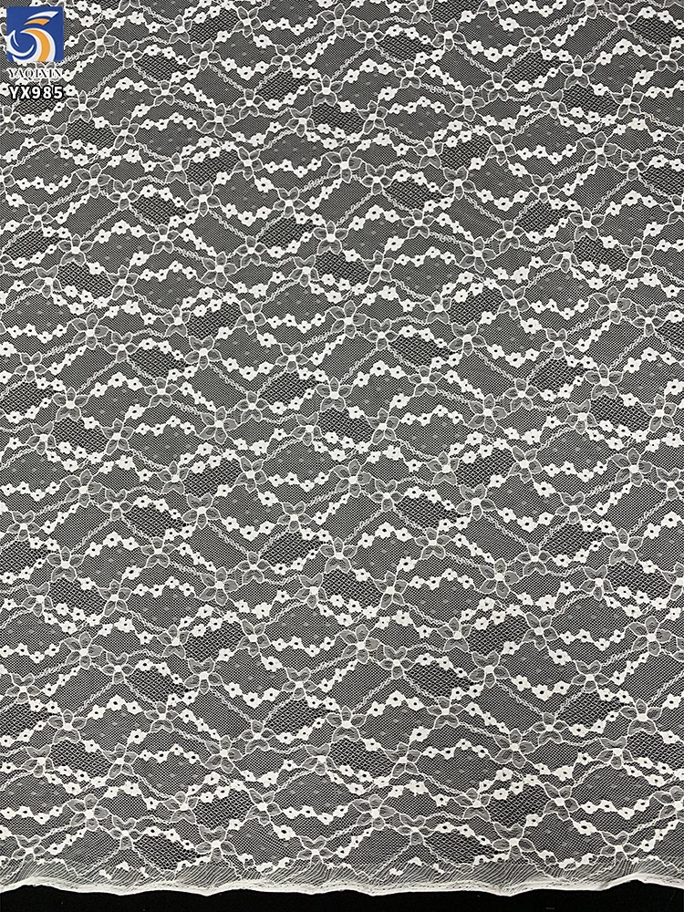 YX985 Polyester 3D Chantilly Lace Fabric Five-Star Flower Small Plum Blossom Jacquard Mesh Chantilly Lace Fabric for Clothing - 图片 3
