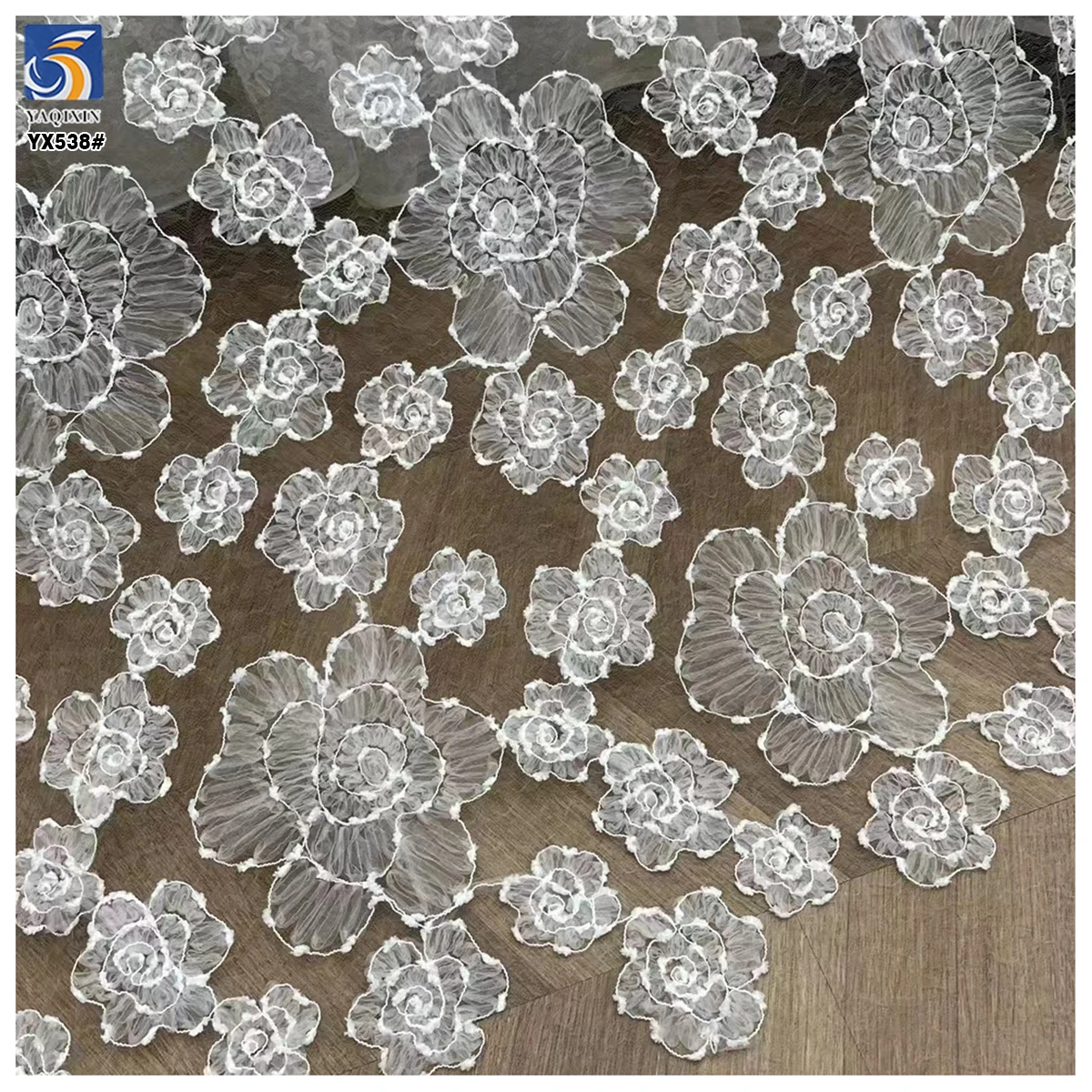 YX538 2025 New Products Hook Flowers Mesh Embroidery Fabric Dresses Women White Tulle Embroidery Fabric - 图片 4