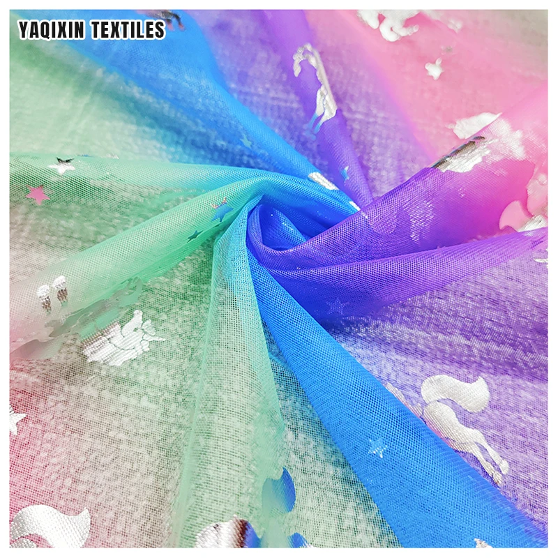 New Trends Twill 100% Polyester Digital Print Fabric Pegasus Star Pattern Design Colorful Garment Fabric - 图片 5