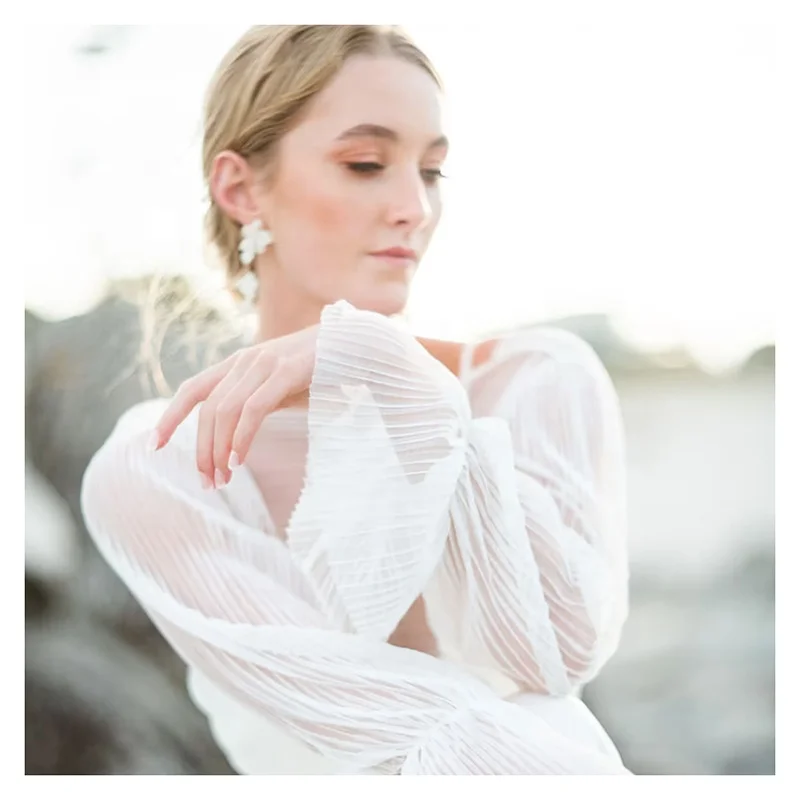 100%Polyester Ivory Pleated Tulle Fabric Crinkle Pleated Crepe Mesh Fabrics - 图片 3