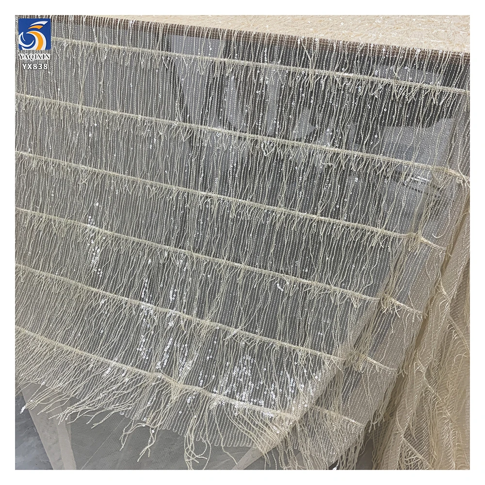 YX838 New Fashion 3mm Strip Embroidery Sequins Fabric Tassel Embroidery Skirt 3D Sequin Fabric for Dance Skirts Cheongsams - 图片 4