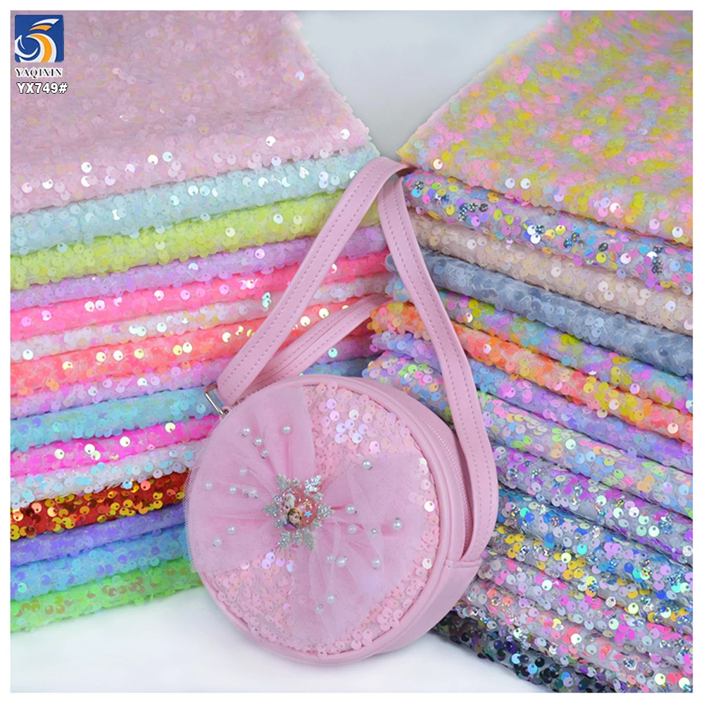 YX749 Personalized Embroidered 5MM Holographic Transparent Sequins Fabric 200gsm Colorful Laser Sequins Fabric for Headwear - 图片 3