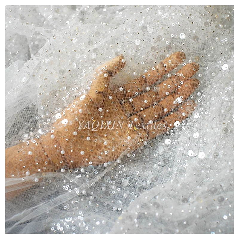 Hot Sale Diamond Crystal White Glitter 3D Beaded Lace Fabric Shiny Sequin Lace Fabric for Wedding Dress - 图片 4