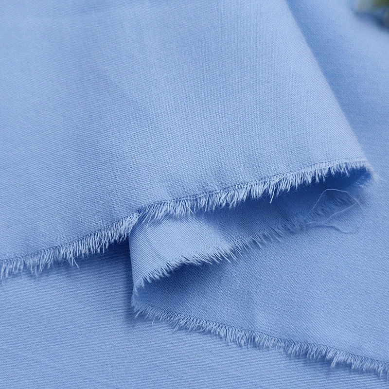 100% Cotton 125gsm Plain Fabric Wholesale Ready to Use Plain Weave Garment Fabric - 图片 3