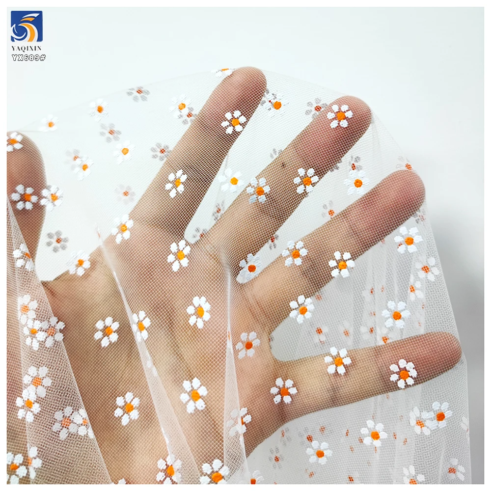 YX689 New Arrival Nylon Printed Tulle Fabric 100% Nylon Soft Daisy Pattern Design Floral Print Mesh Tulle Fabric - 图片 4