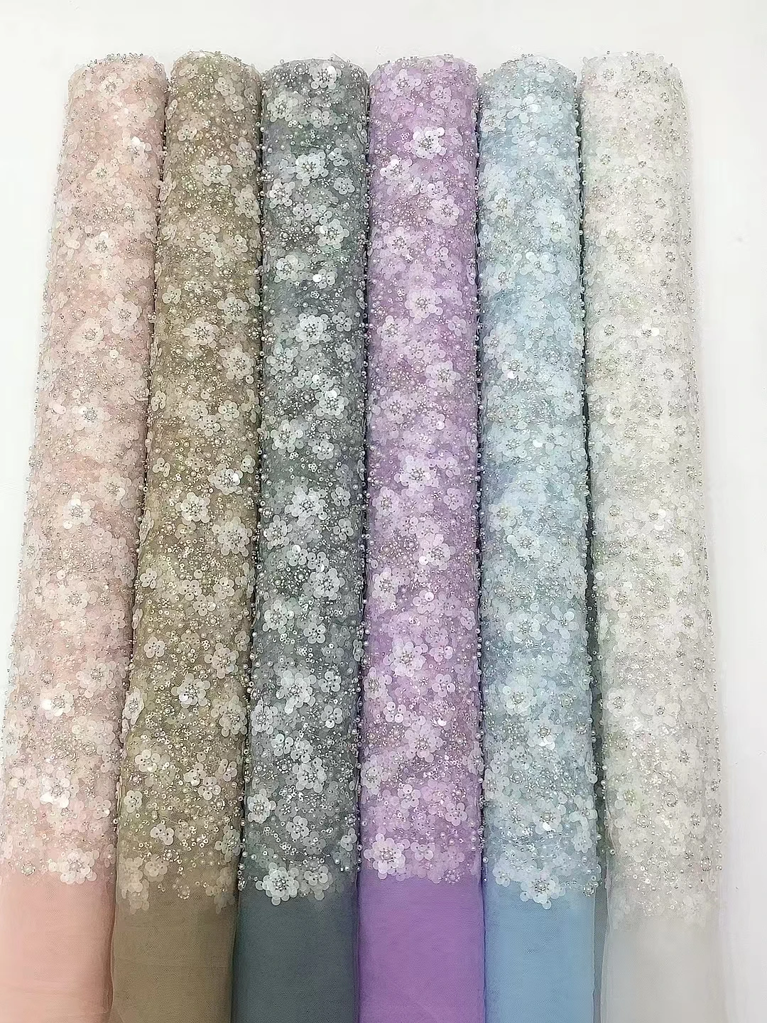 YX995 Ceramic White Sequins Lace Fabric for French Wedding Heavy-duty High-quality Florals Sequin Embroidery Lace Fabric - 图片 2
