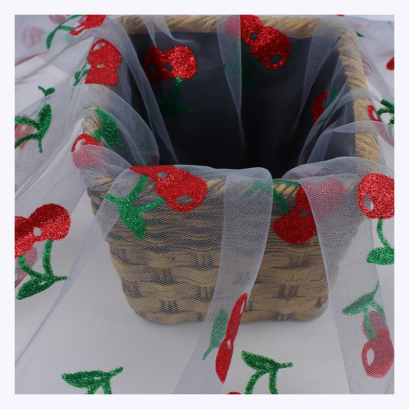 Pretty Cute Cherries Glitter Pattern Printed Tulle Mesh Fabric Polyester Tulle Netting for Girl Dress - 图片 3