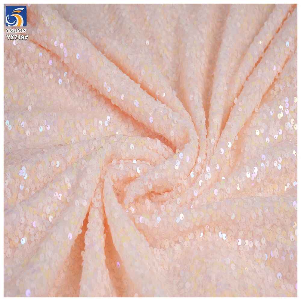 YX749 Personalized Embroidered 5MM Holographic Transparent Sequins Fabric 200gsm Colorful Laser Sequins Fabric for Headwear - 图片 5