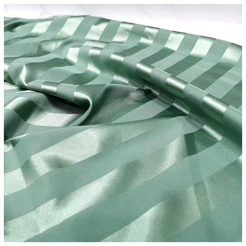 Guangzhou in Stock Stripe Poly Satin Fabric Textile Europe Casual Pajamas Fabric - 图片 5