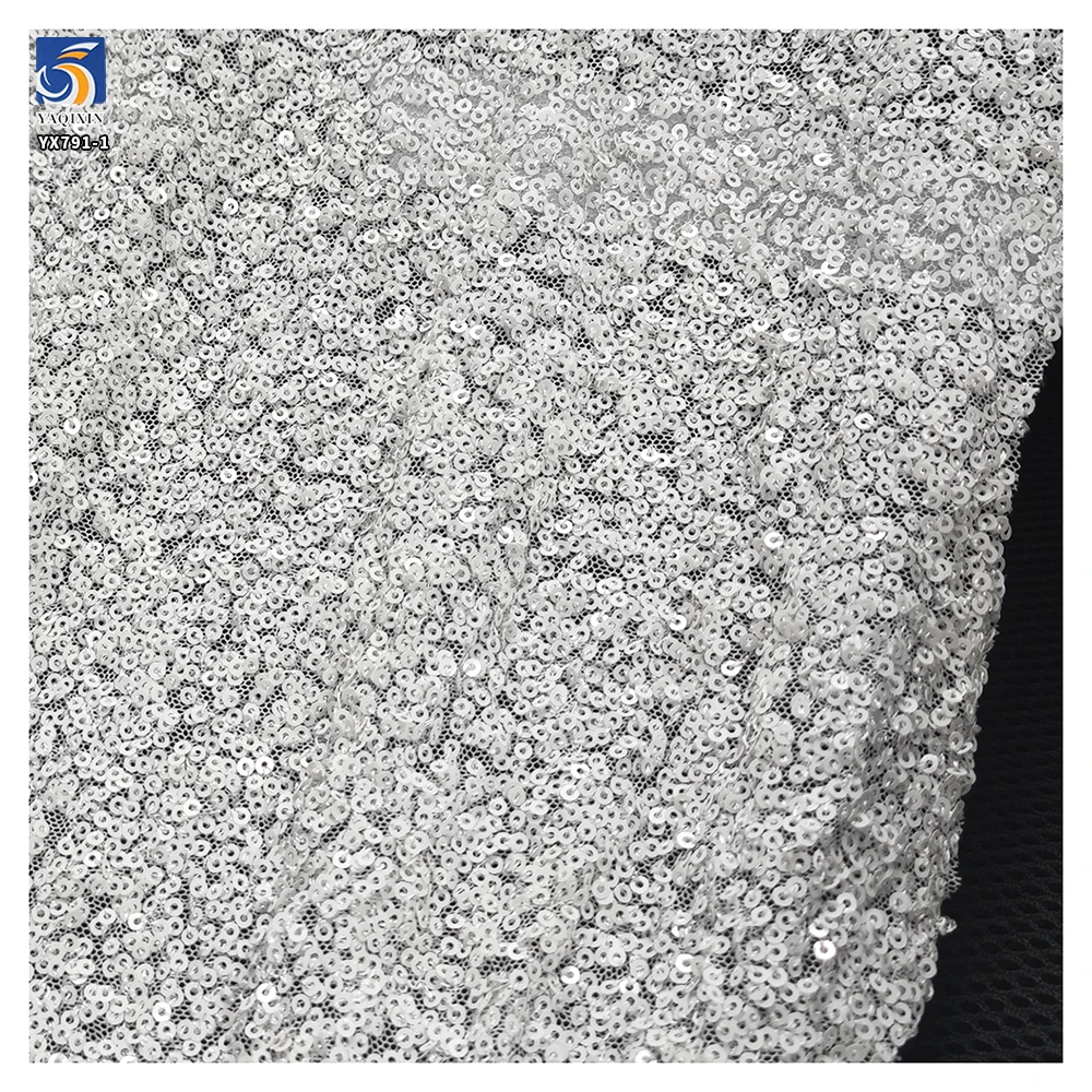 YX791-1 Full of 3mm Sequins Bright White Porcelain White Fabrics Stretch Sequin Fabric for Wedding Women's Dresses - 图片 3