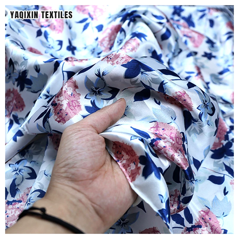 2024 Designer 100 Polyester Digital Print Satin Fabric Wholesale Soft Floral Printed Imitation Silk Satin Fabric - 图片 6