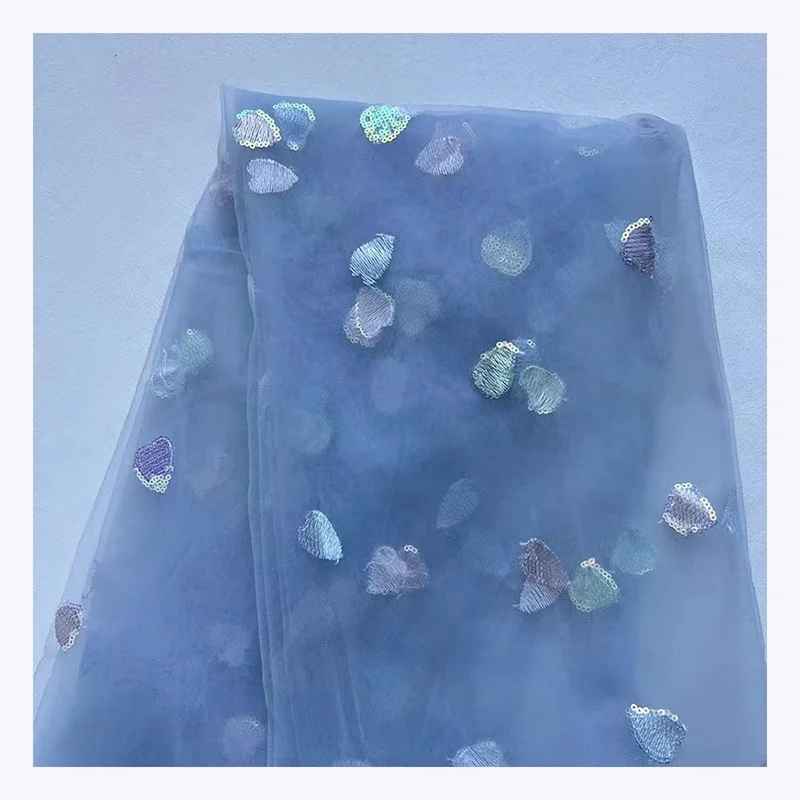 SCX004 Wholesale Embroidered Heart Shape Glitter Symphony Sequins Tulle Fabric Mesh for Kids Skirt - 图片 3