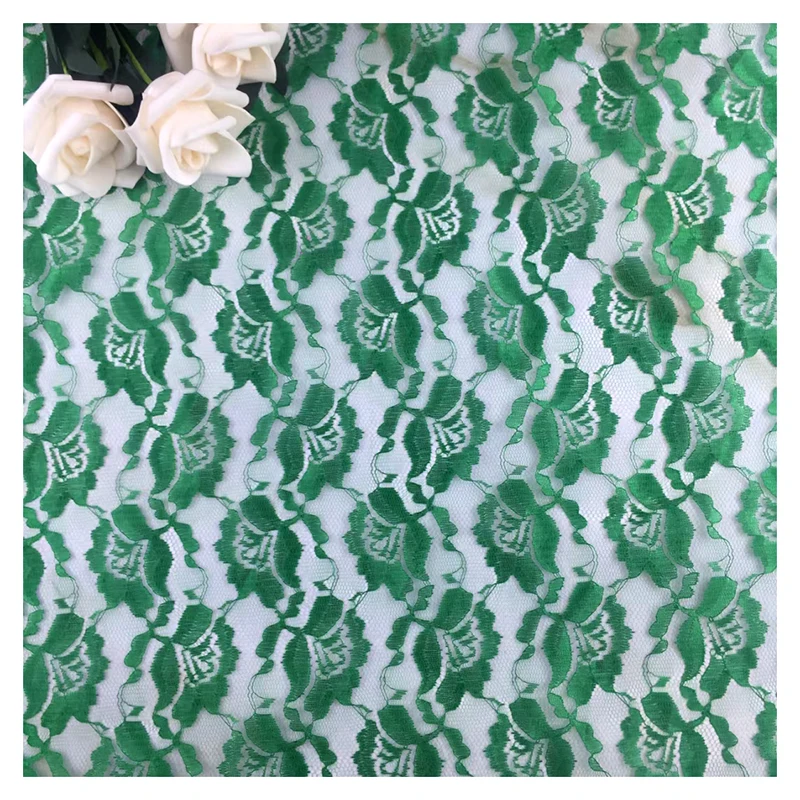 Guangzhou Supplier Luxurious Bridal Lace Fabric Ivory Floral Jacquard Mesh African Chantilly Lace Fabric for Woman - 图片 5
