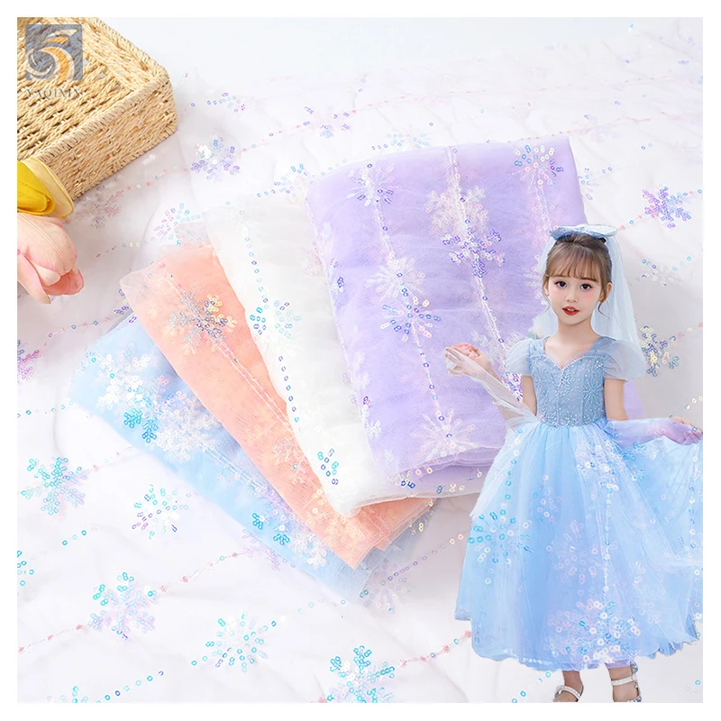 YX2537 OEM&ODM Price Embroidery Tulle Sequin Fabric Beautiful Design Snowflake Glitter Sequin Mesh Fabric for Christmas