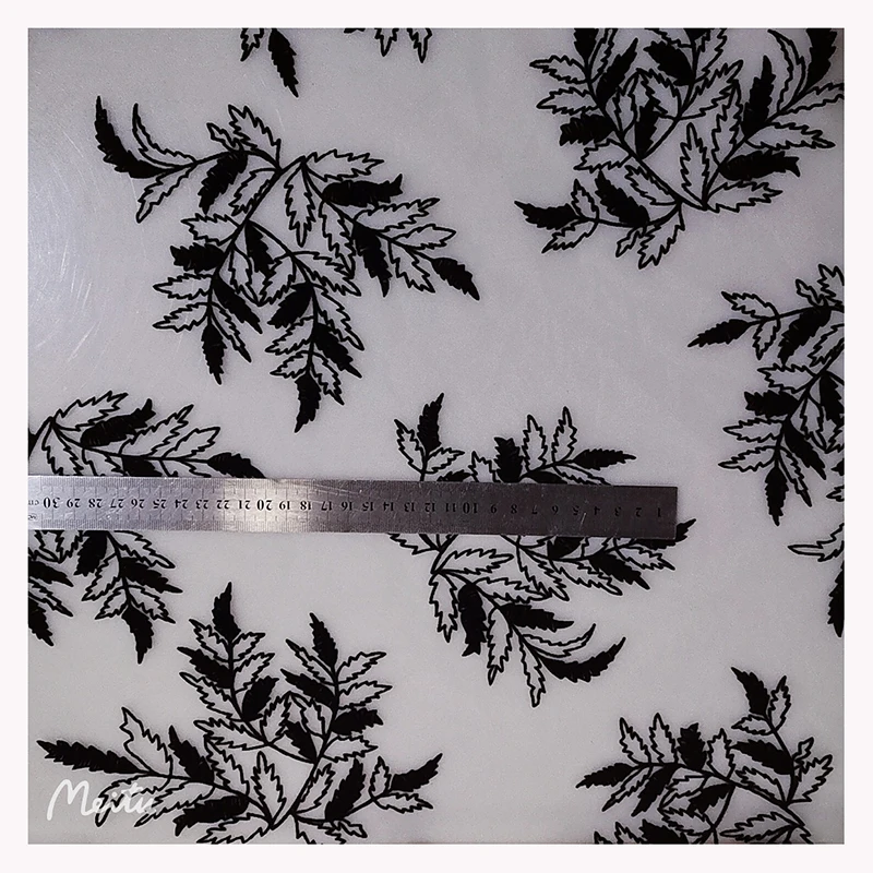 Fashion Design Soft Sheer Crepe Printed Pleated Tulle Fabric Leaf Pattern Flocking With Mesh Woven for Weddings Curtains Girls - 图片 6