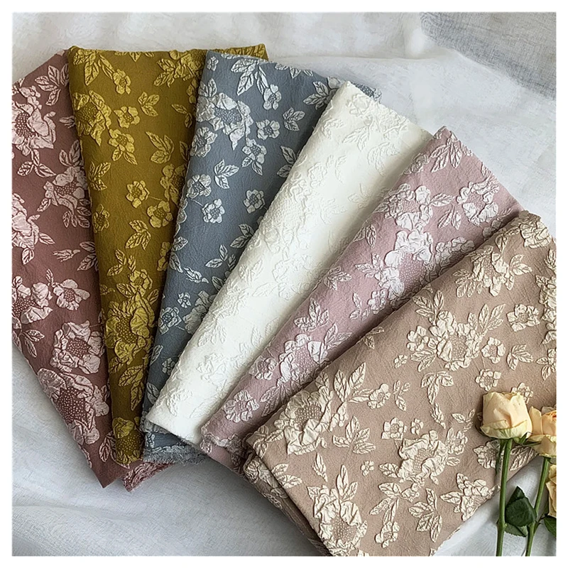 Autumn/Winter 3D Relief Embossed Lotus Flowers Bubble Woven Jacquard Chiffon Fabric - 图片 4