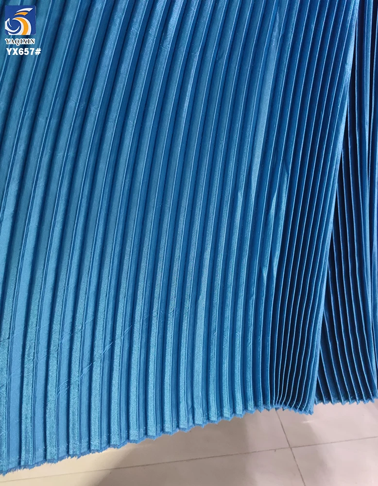 YX657-1 Gold Polyester Shiny Satin Party Dress Fabric by the Yard Soft Customized Shiny Pleated Satin Fabric - 图片 4