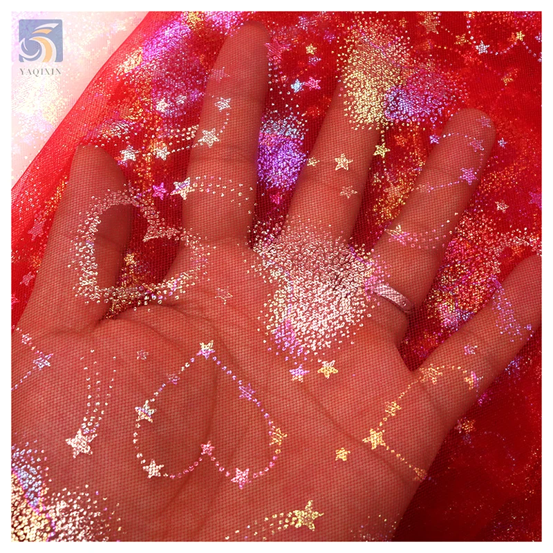 YX2350 Romantic Valentine's Day Design Polyester Print Fabric Meteor Love Design Printing Glitter Tulle Mesh Dress Fabric - 图片 3