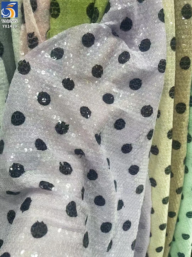 YX1429 250gsm Hot Sale 5mm Transparent Sequin Polka Dot Print Stretch Dress Fabric 140cm Sparkle for Womens Party Dress - 图片 4