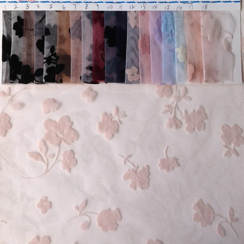 LST009 Custom Florals Flocked Mesh Tulle Fabric 100% Polyester Sexy Black With Beautiful Flowers for Girls' Garments - 图片 3