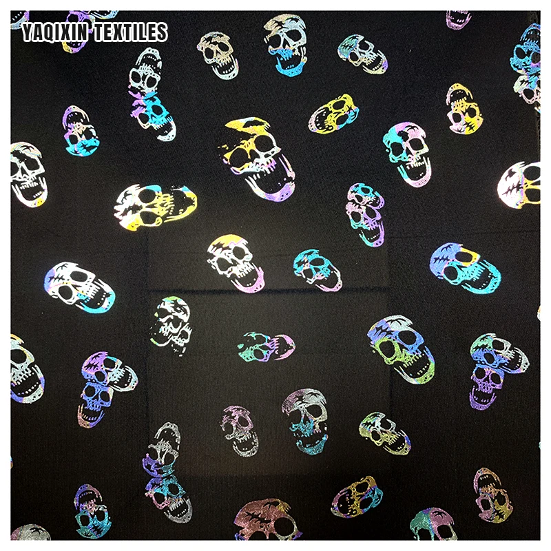 YX2259 Halloween Style Horror Skull Bone Pattern Colored Foil Printed Fabric Flash Glitter Tulle Mesh Knitted Polyester Fabric - 图片 5