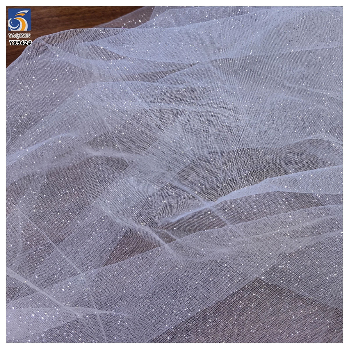 YX542 2025 New Arrivals Tulle for Bridal Veil Polyester Soft Tulle Sparkling Glitter Mesh Wedding White Tulle Fabric - 图片 3