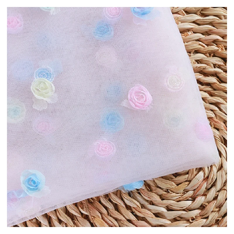 TDS005 Factory Wholesale 3D Small Rose Floral Embroidered Tulle Mesh Fabric Lace Kids Skirt Fabric - 图片 5