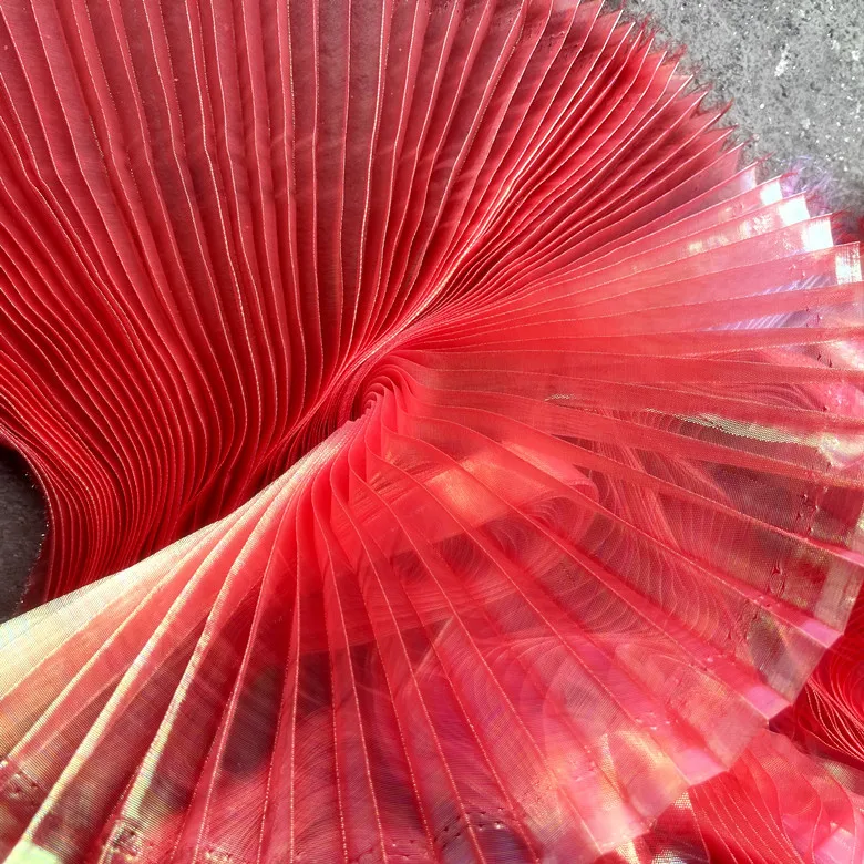YX2169 2024 Custom Zhongda Designer Fabric Stage Dress Polyester Glossy Crepe Pleated Organza Fabric - 图片 4