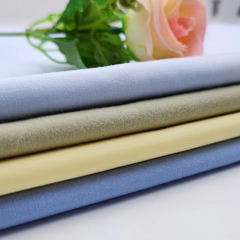 100% Cotton 125gsm Plain Fabric Wholesale Ready to Use Plain Weave Garment Fabric - 图片 6
