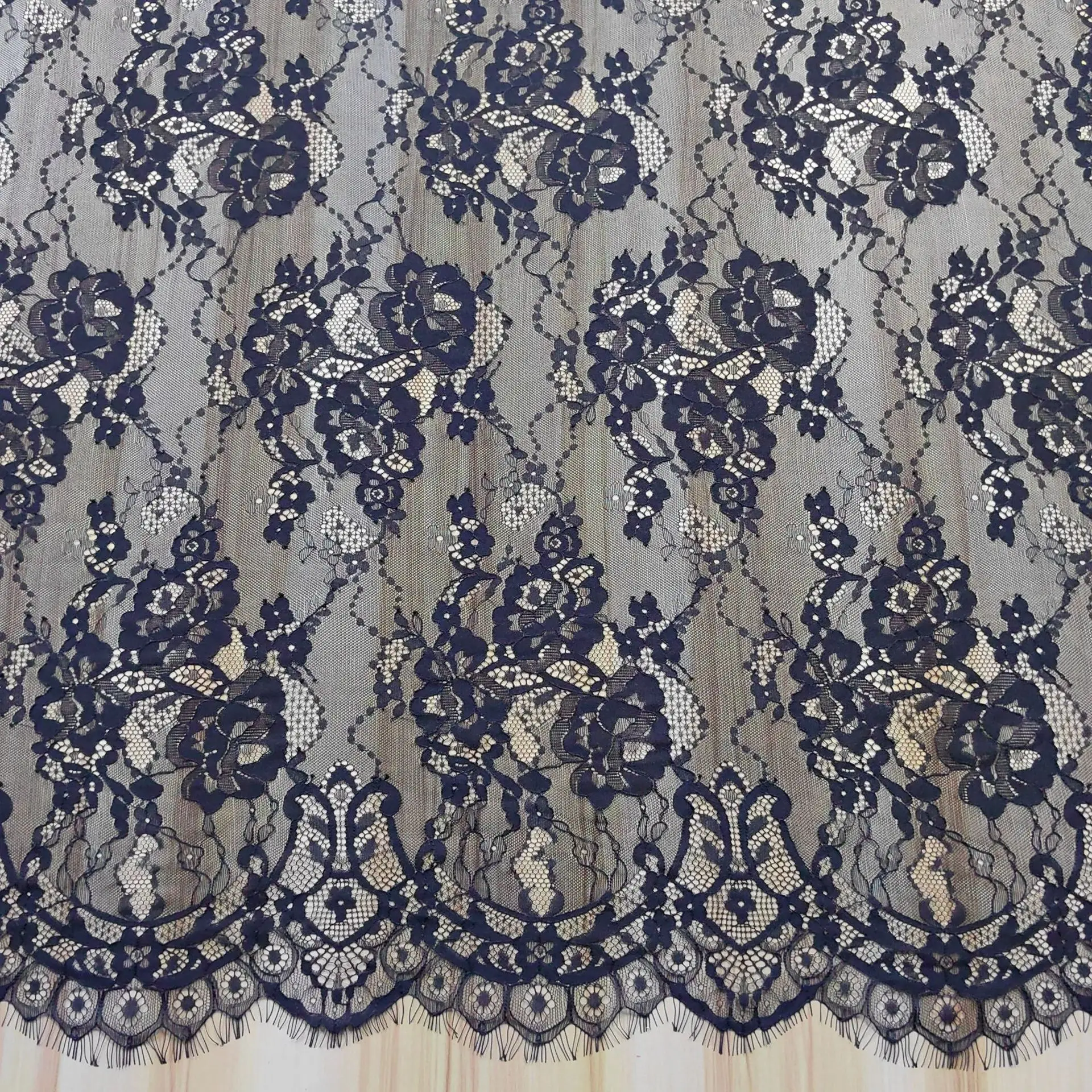 YX941 300cm*150cm 100% Nylon Eyelash Lace Fabric Black and White Dress Wedding Dress Eyelash Lace Fabrics Textile Customized - 图片 5