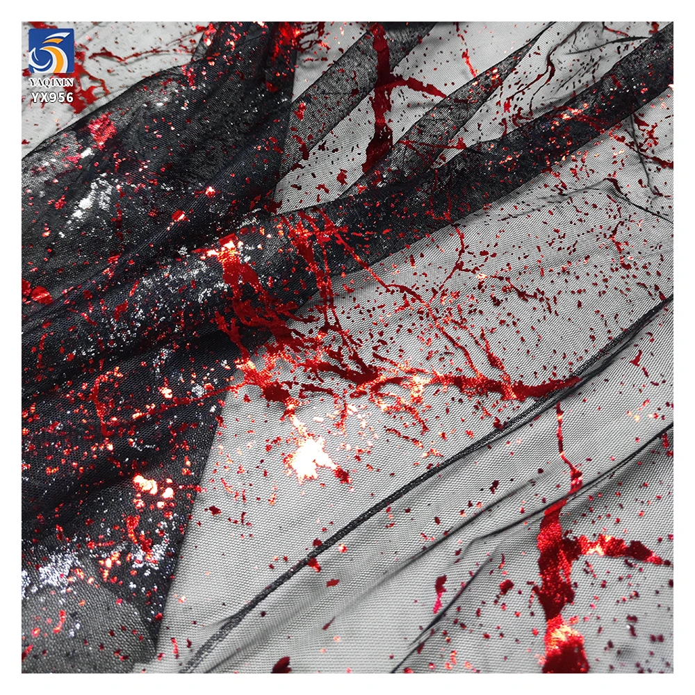 YX956 2026 New Arrivals 100% Polyester Spraying Red Ink Pattern Printing Black Tulle Mesh Fabrics for Holiday Event Dress - 图片 3