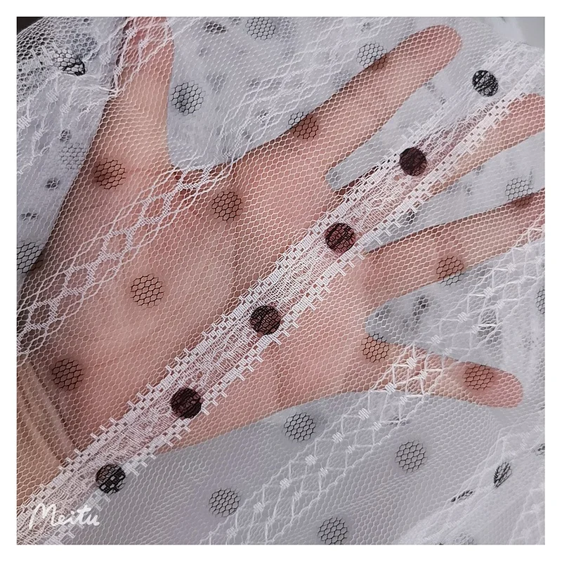 New Fashion Tulle Fabric Stripe Jacquard Mesh Fabric With Black Dotted Printed Tulle Fabric for Ladies Shirts - 图片 4