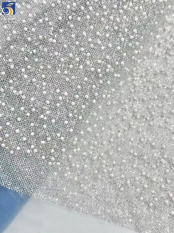 YX921 2026 High-end Heavyweight Beige Glitter Tulle Fabric With Beads Knitted 3D Pearls Mesh Bridal Wedding Dress Fabric - 图片 2