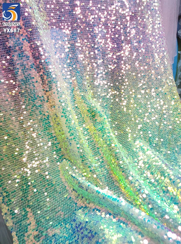 YX687 Fantasy Polyester Laser Embroidery Rainbow Sequin Fabric Shiny Mesh Lace Sequins Fabric for Performance Costumes - 图片 5