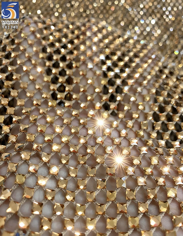 YX1340 Noble and Luxurious Golden Shiny 3D Stone Diamond Net Mesh Fabric Glitter Lace Fabric for Dresses - 图片 6