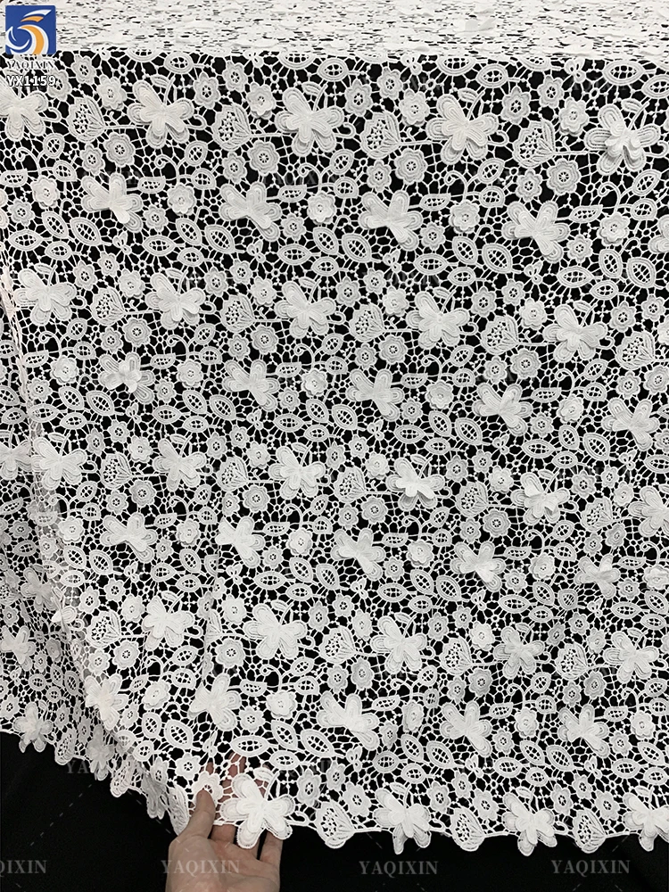 YX1159 100 Polyester 150gsm Water-Soluble Lace Fabrics 3D Embroidered Flowers White Lace Fabric for Apparel-Dress - 图片 5