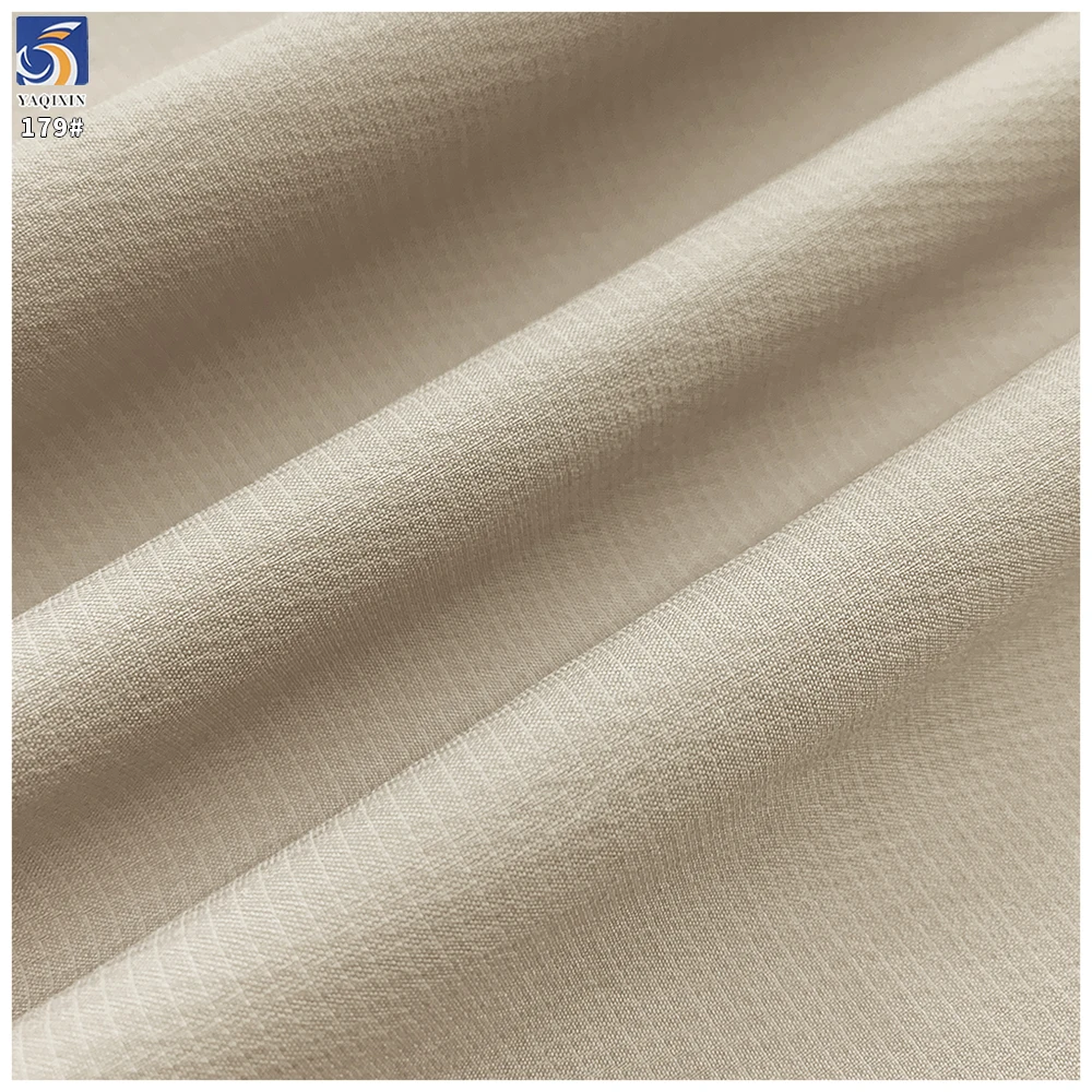 Y-179 145g 1 Yard MOQ Spring Lightweight Thin 100% Polyester Soft Antistatic Fine Twill Fabric for Trench Coat Windbreaker - 图片 2