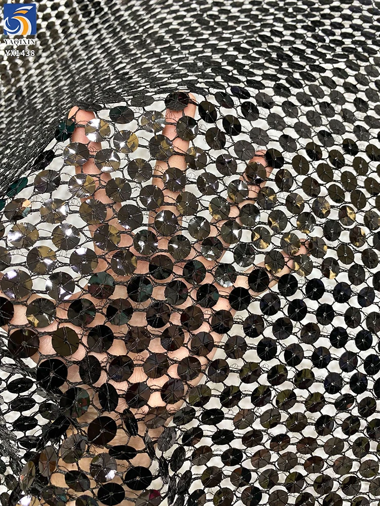 YX1438 300gsm Premium 10mm Round Sequins Mesh Fabric Glitter Net Tulle for Bridal Wedding Dress Evening & Party Wear Fabric - 图片 6