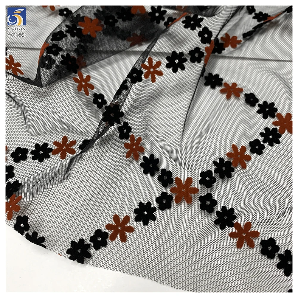 YX1381 Suppliers in Guangzhou China Customization Flock Fabric Knitted Small Florals Flocked Pretty Tulle Mesh Fabrics - 图片 5