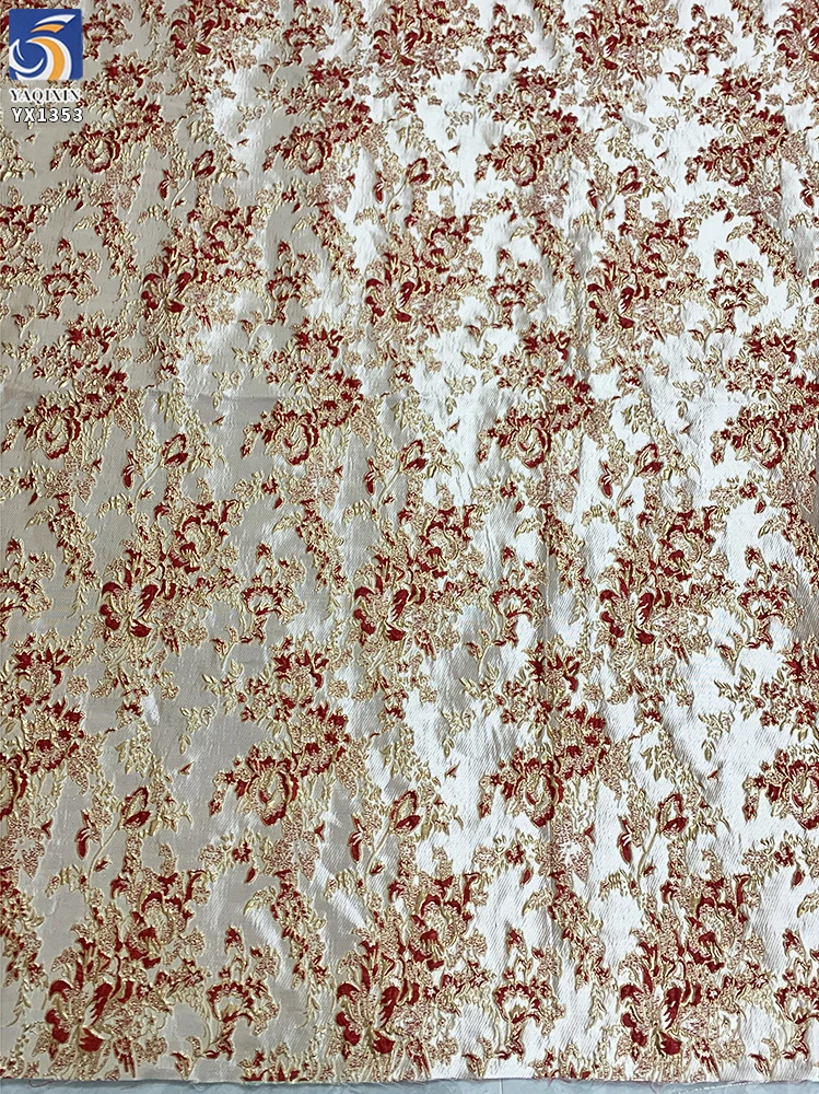 YX1353 China Supplier Custom Golden 3D Embossed Lurex Brocade Fabric for Women Dress Luxurious Brocade Fabrics Textile - 图片 5