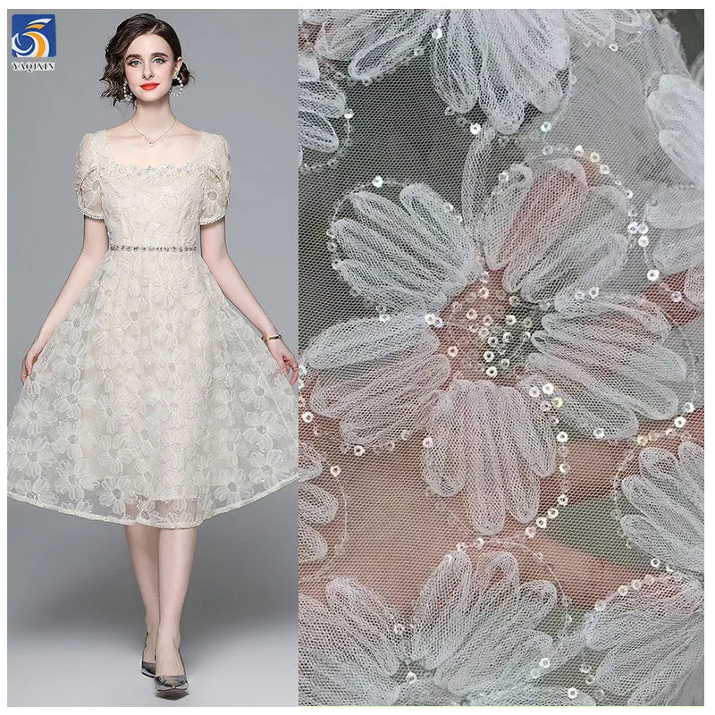 DX54-1 High Quality White Embroidery Mesh Fabric 3D Flower Lace Fabric With Sequins for Bridal Dress - 图片 2