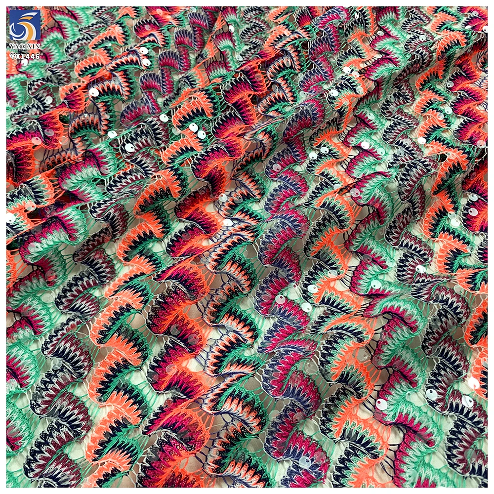 YX1446 Wholesale 300gsm Polyester Sequin Knit Jacquard Fabric Colorful Ethnic Geometric Pattern for Kaftan Dress - 图片 6