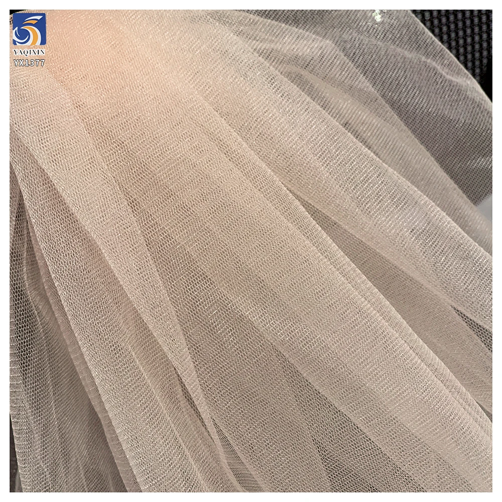 YX1377 China Wholesale Stiff Feel Polyester Glossy Knit Sky Blue Tulle Fabric Mesh Fabric Textile for Clothing Dresses - 图片 6