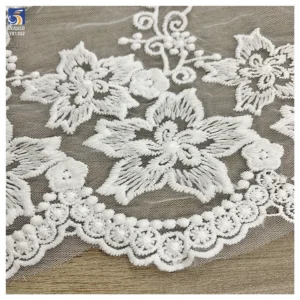 YX1302 Competitive and Inexpensive Thin Polyester White Water-Soluble Lace Embroidery Fabric 15 Yards for Girl Chinese...