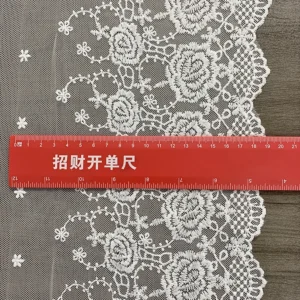 YX1303 Chinese Suppliers Cheap Mesh Embroidery Floral Print Water-Soluble Embroidered Lace Fabric White Sales for 15 Yards...