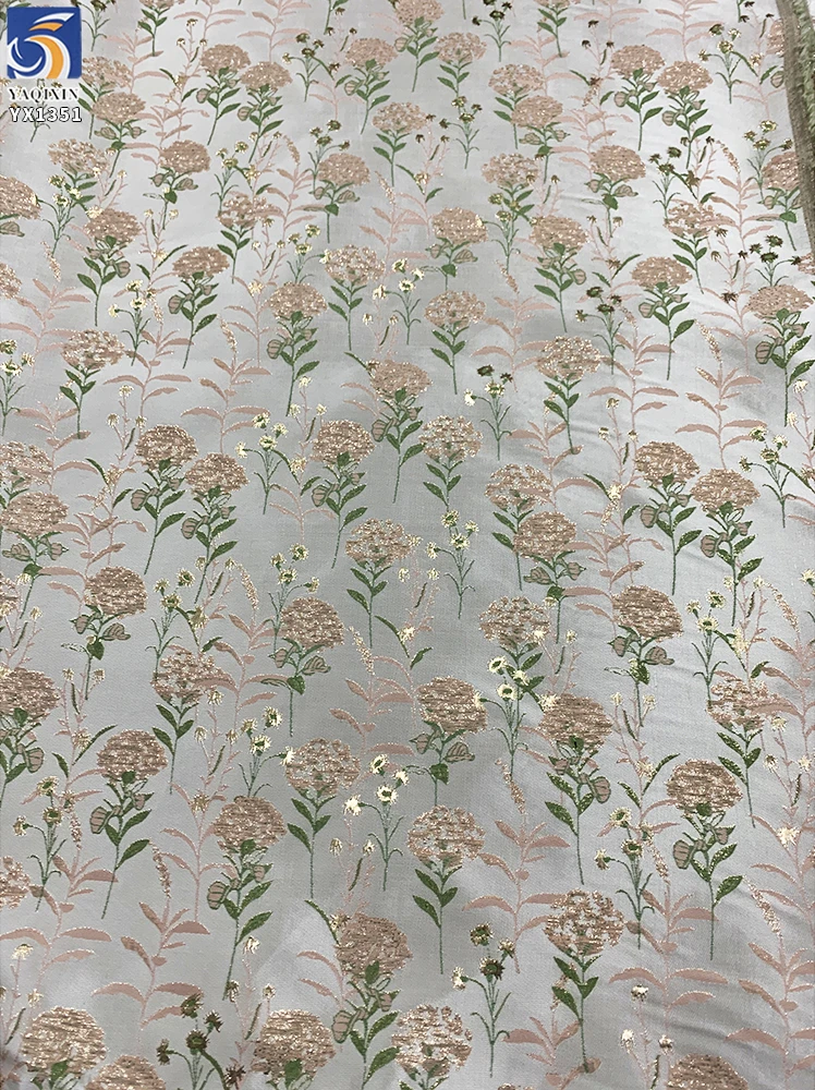 YX1351 New Fashion Design 2026 Bright Red Florals Fabric Wholesale Woven Brocade Jacquard Fabric for Garment - 100%...