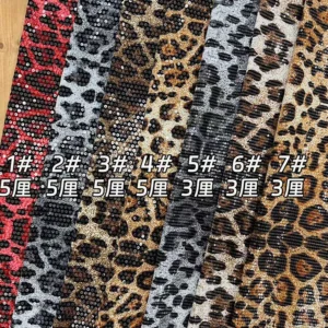 YX535-1 Best Selling Leopard Print Fabric Width 140cm Weight 180gsm Chiffon Sequin Fabric Printed Leopard Design - 100%...