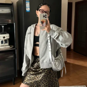 YX982 2026 New Arrivals 105gsm Chiffon Fabric With Two-Tone Leopard Print Fabric Chiffon Customization for Clothing Pants...