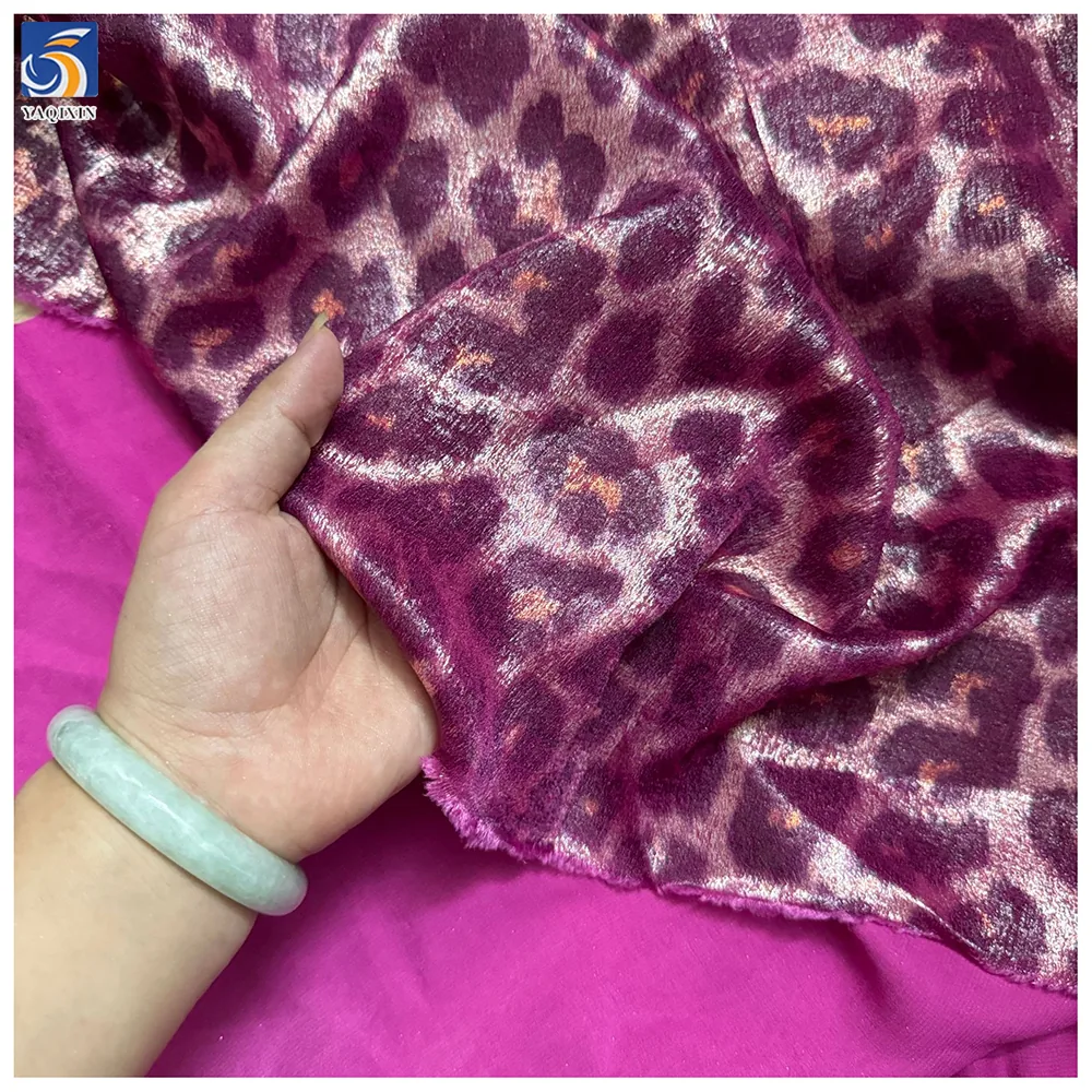 YX982 2026 New Arrivals 105gsm Chiffon Fabric With Two-Tone Leopard Print Fabric Chiffon Customization for Clothing Pants